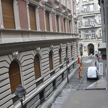 Urban In Center Belgrad